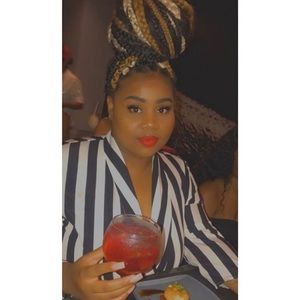 Meet your Posher, Tanisha